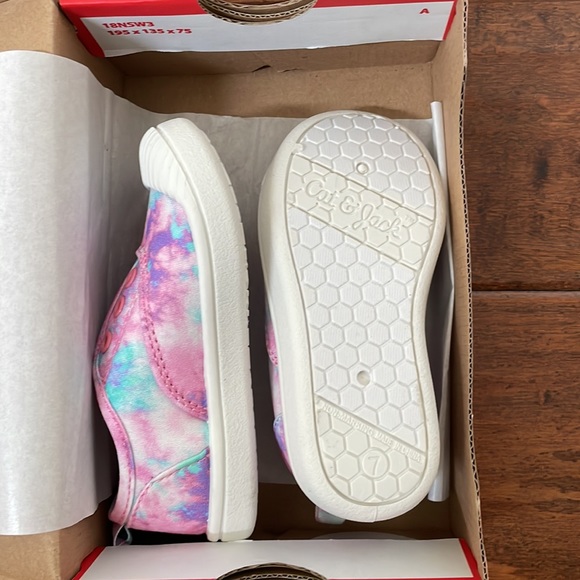 NWT Cat&Jack Toddler girl Runner shoes rainbow pink - Picture 3 of 7
